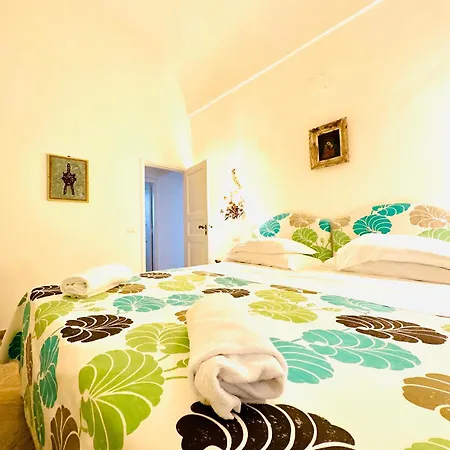 I Tre Soli Apartments By Caprirooms Exterior foto