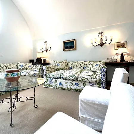 I Tre Soli Apartments By Caprirooms Exterior foto