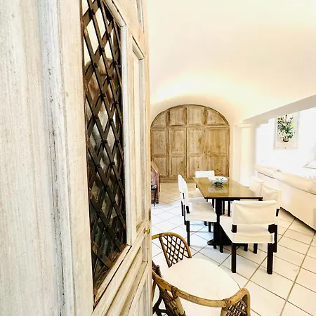 I Tre Soli Apartments By Caprirooms Exterior foto