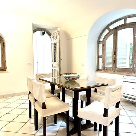 I Tre Soli Apartments By Caprirooms Exterior foto