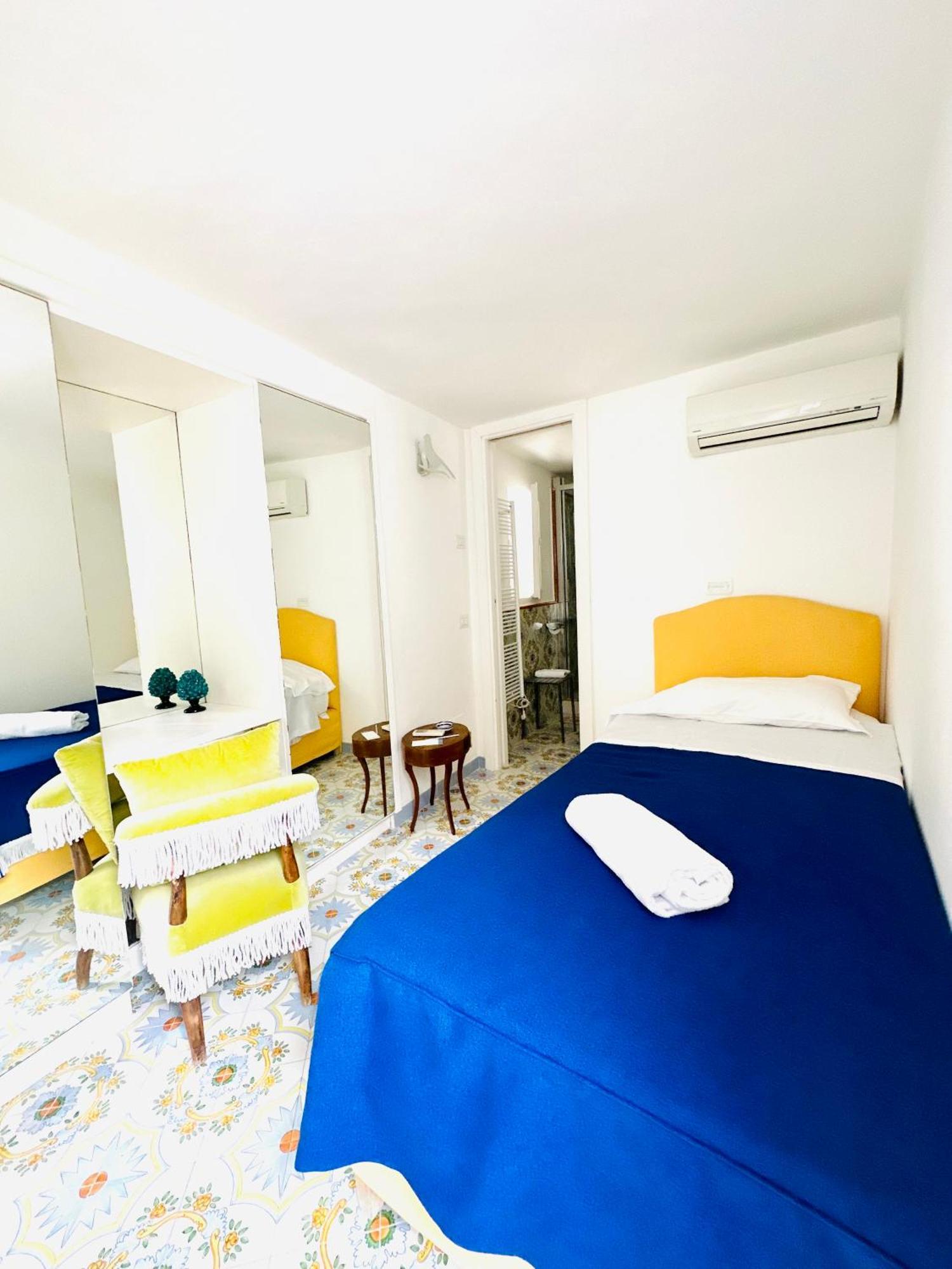 Vakantiehuis I Tre Soli By Caprirooms Capri